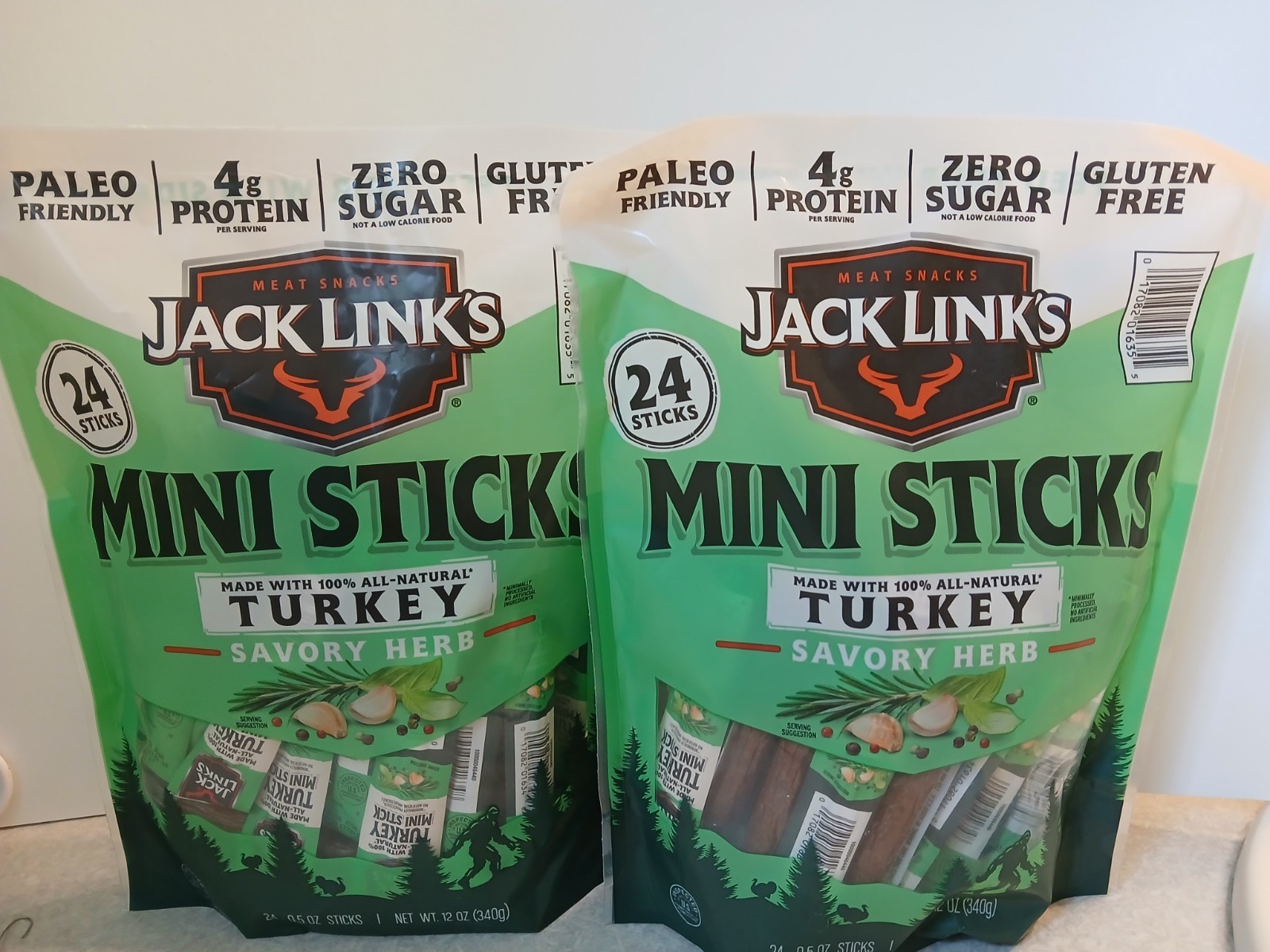2 Jack Link’s Savory Herb Mini Turkey Stick 24 x 0.5 Oz EXP 07/2026 – 2 Big Bags
