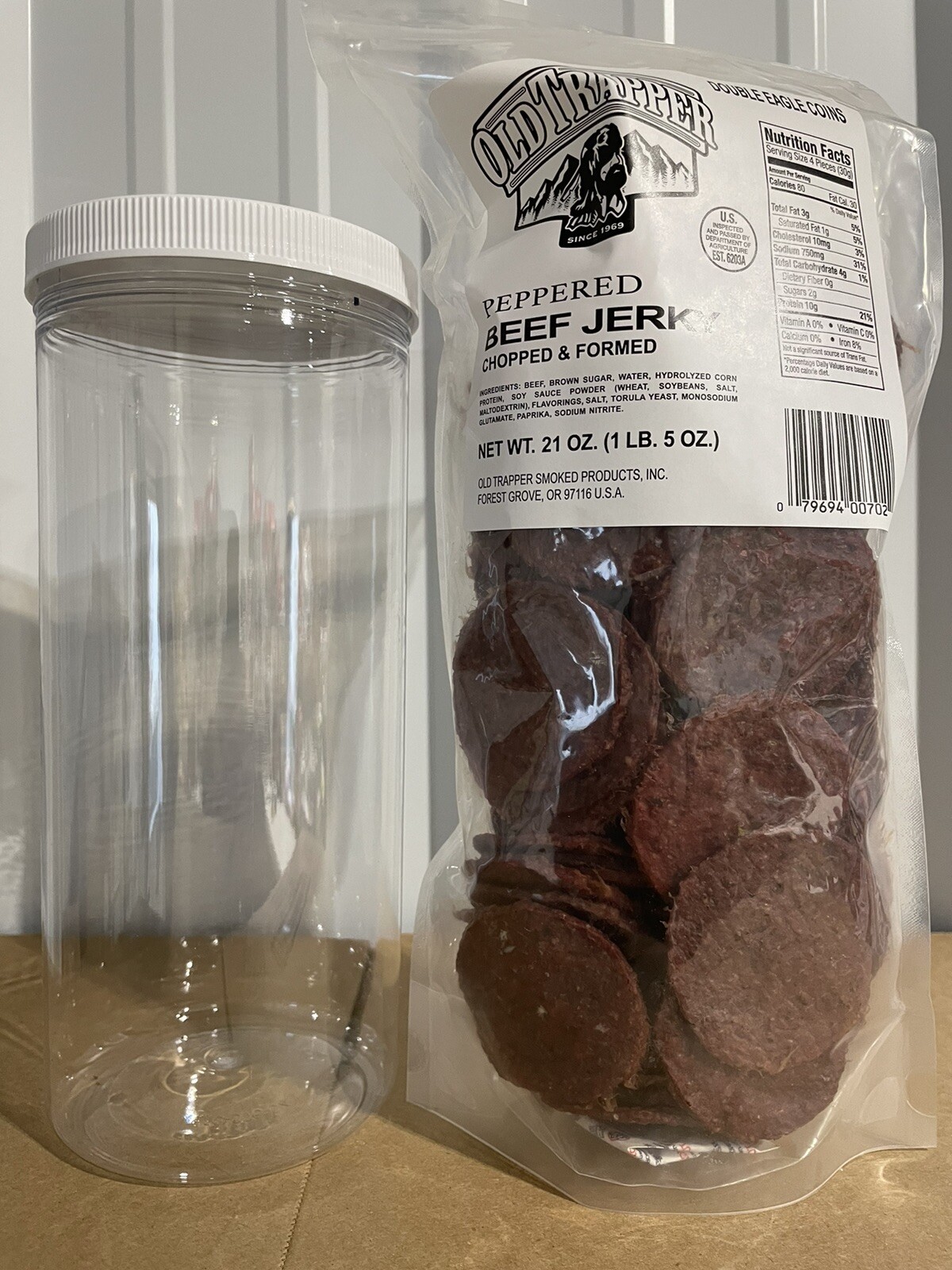 Old Trapper Beef Jerky Rounds In A Jar Peppered