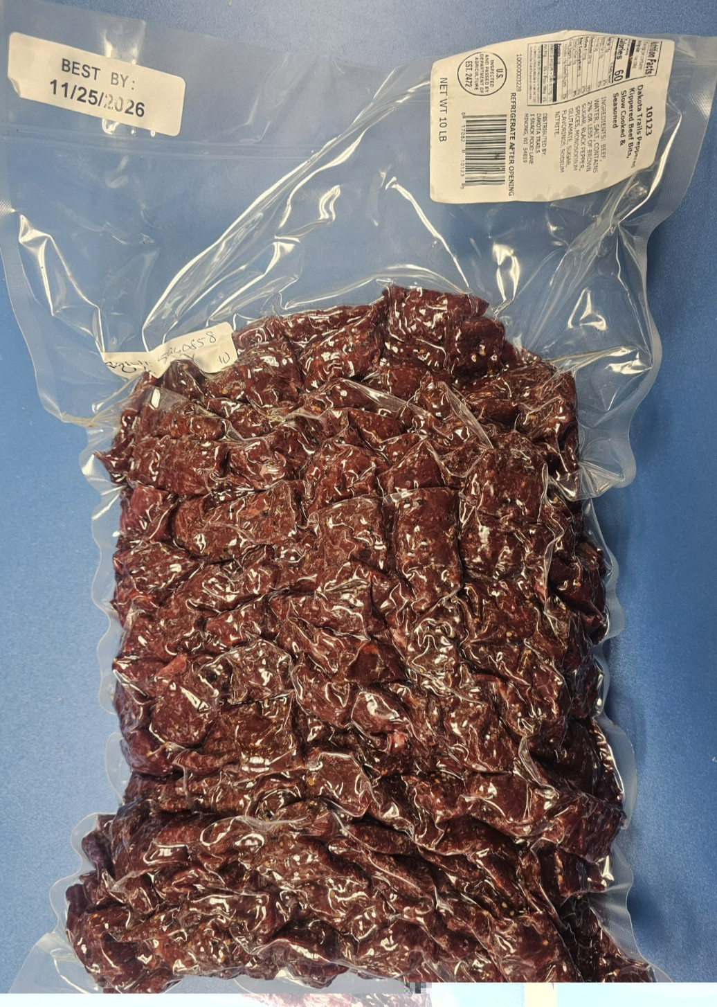 10 lb DAKOTA TRAILS PEPPERED KIPPERED BEEF Bits – FREE SHIPPING – 11/1/2026 exp