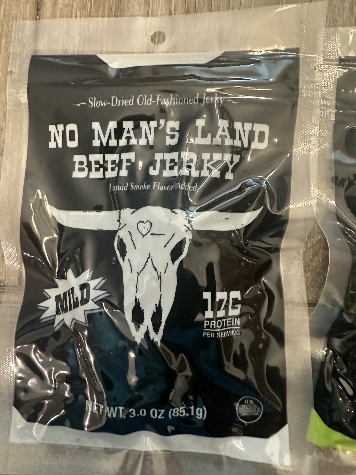 No Mans Land Beef Jerky Variety Pack. (4) 2.5 oz packs. BB 11/2026