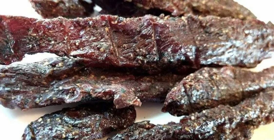 Bad Bart Cracked Black Peppered Jerky Hut Beef Jerky 1/2 Pound Bag 8oz Package