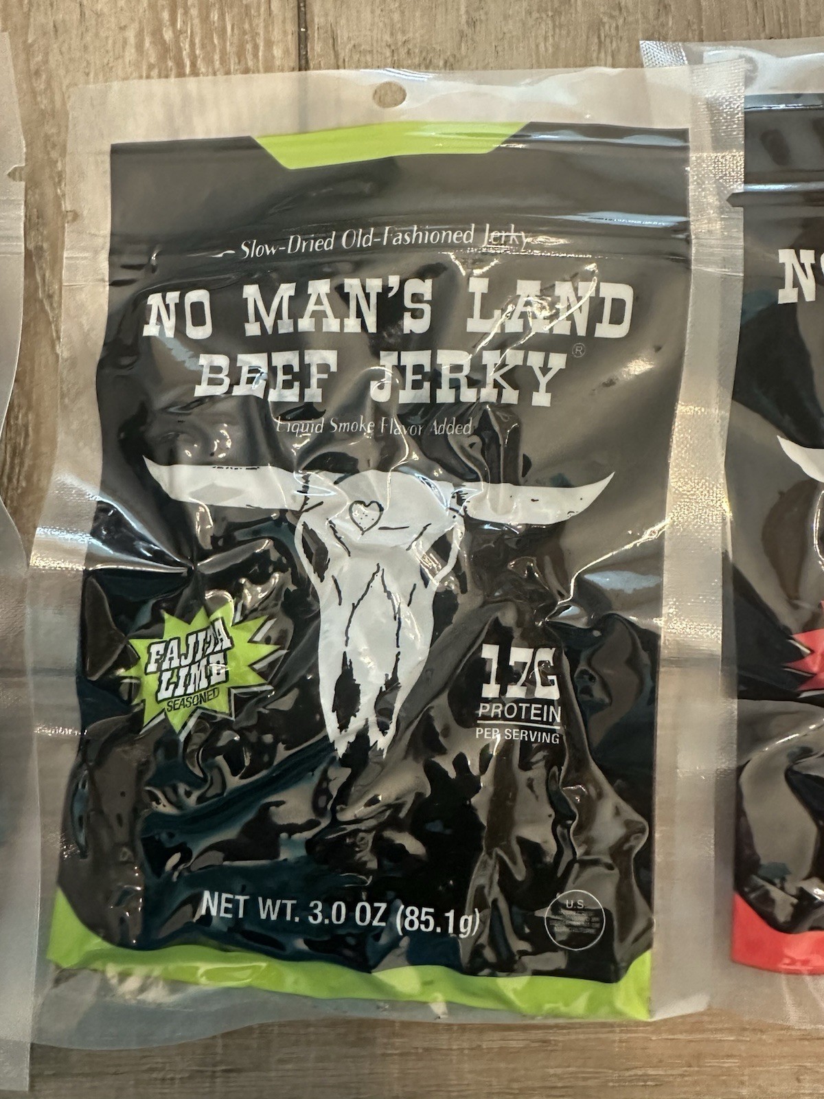 No Mans Land Beef Jerky Variety Pack. (4) 2.5 oz packs. BB 11/2026