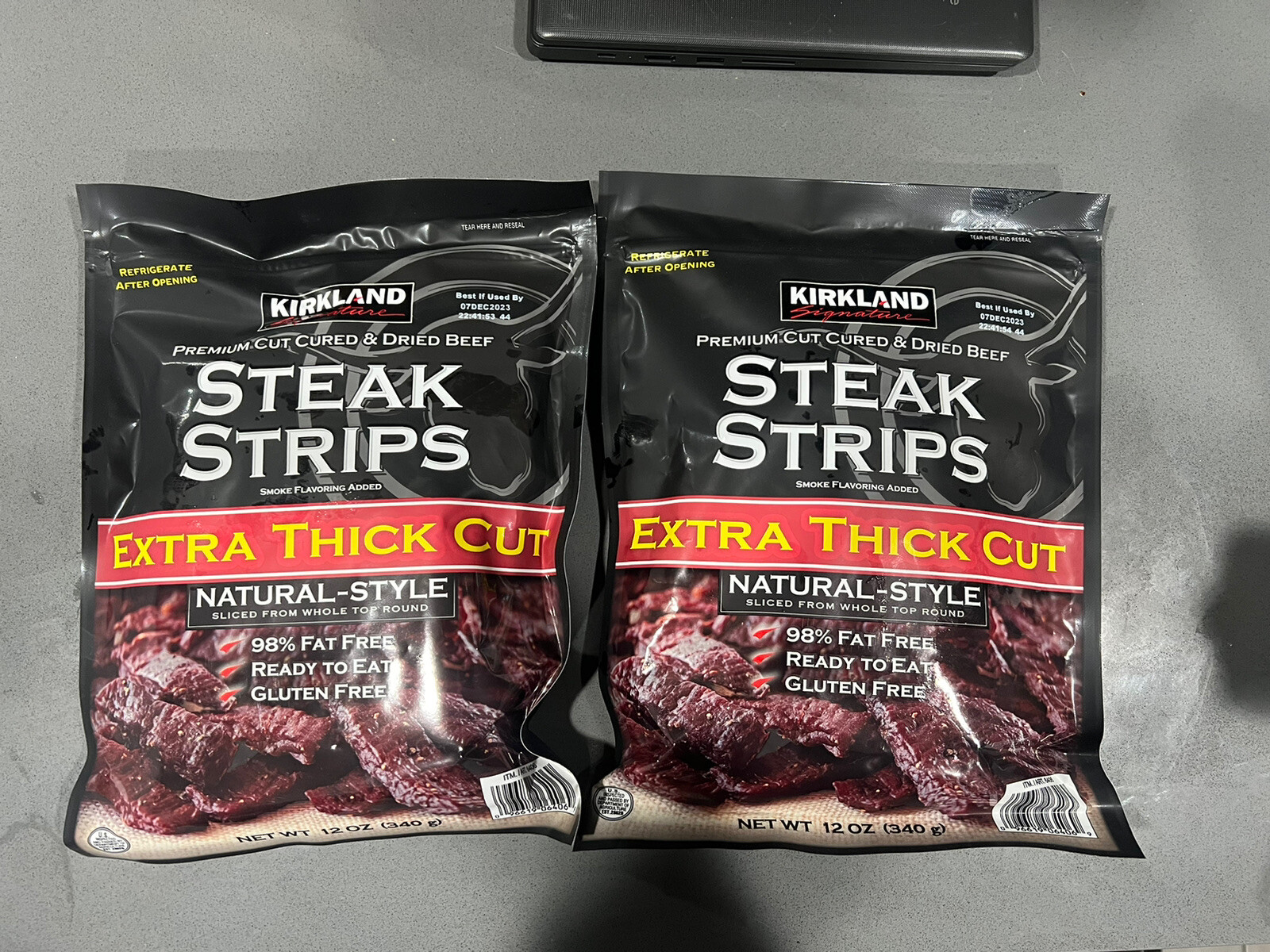Kirkland Premium Cut Steak Strips Dried Beef Jerky Extra-Thick Gluten-Free 2Pack