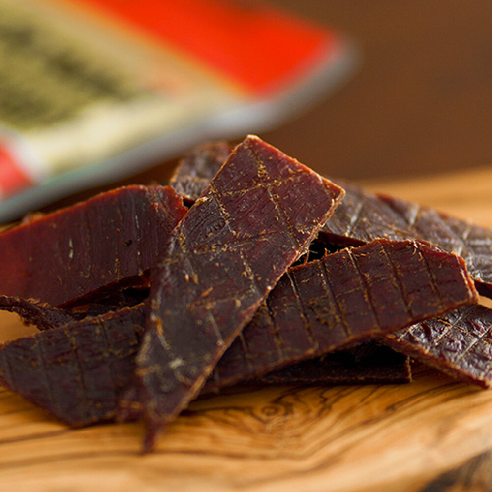 Tengu Beef Jerky Thinly Sliced black peppe 93g x 10 Bags Set Snacks/ shipping
